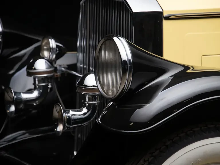 1929 Pierce-Arrow - Image 8 of 27