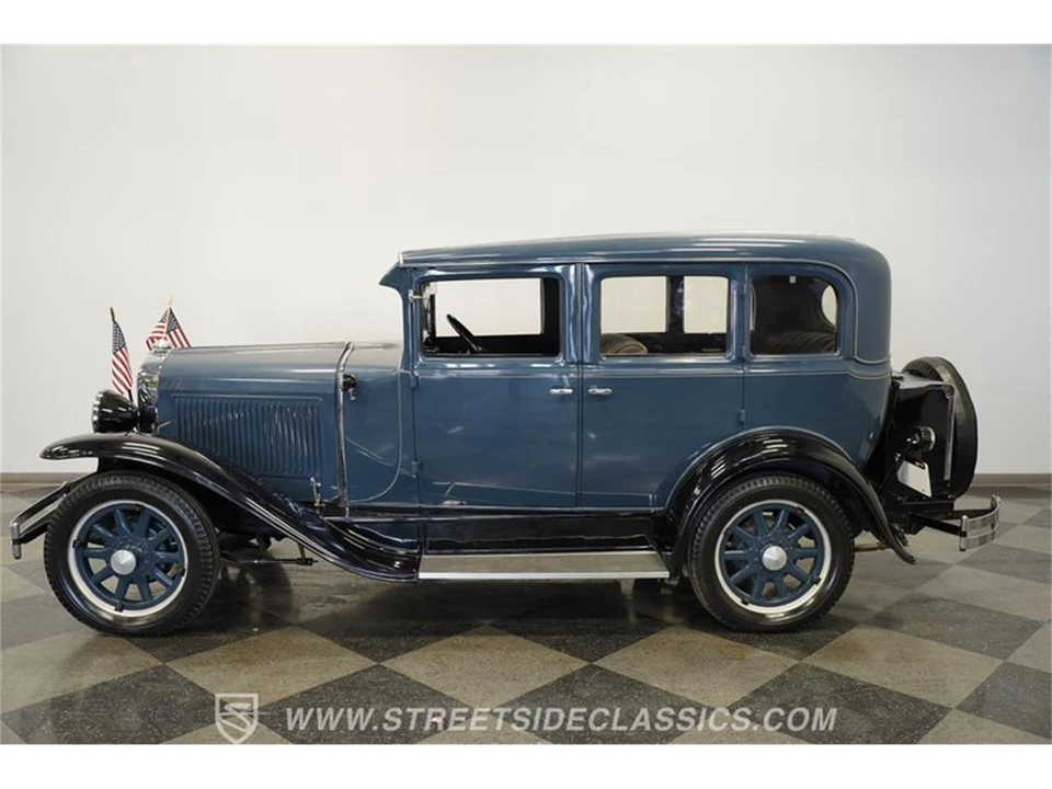1929 Pontiac - Image 2 of 31