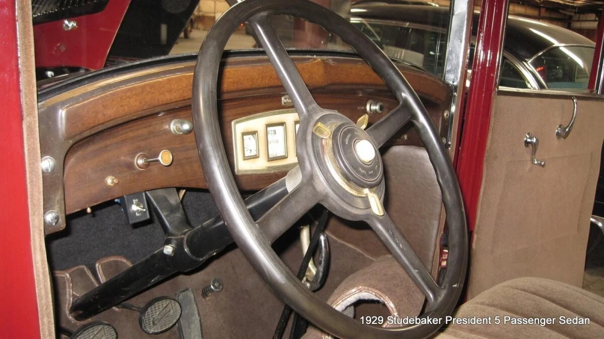 1929 Studebaker President - Image 10 of 21