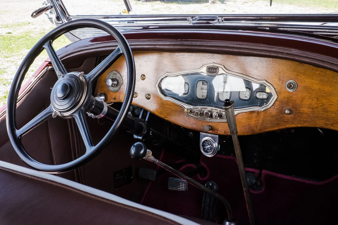 1929 Stutz Vertical Eight - Image 18 of 31