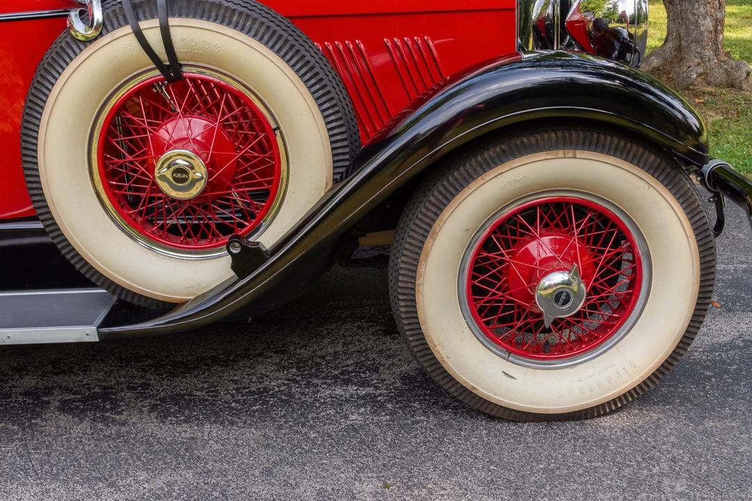 1930 Auburn Eight - Image 13 of 31