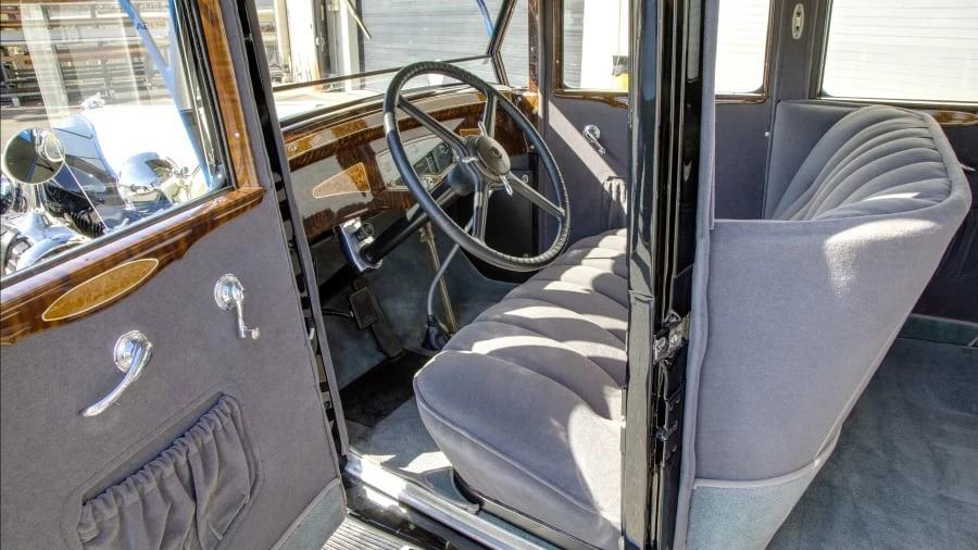 1930 Auburn Eight - Image 5 of 11
