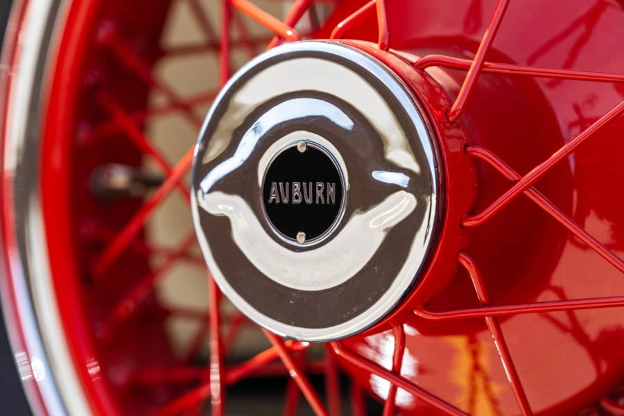 1930 Auburn Eight - Image 18 of 31