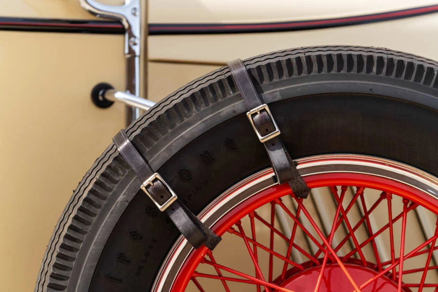 1930 Auburn Eight - Image 22 of 31