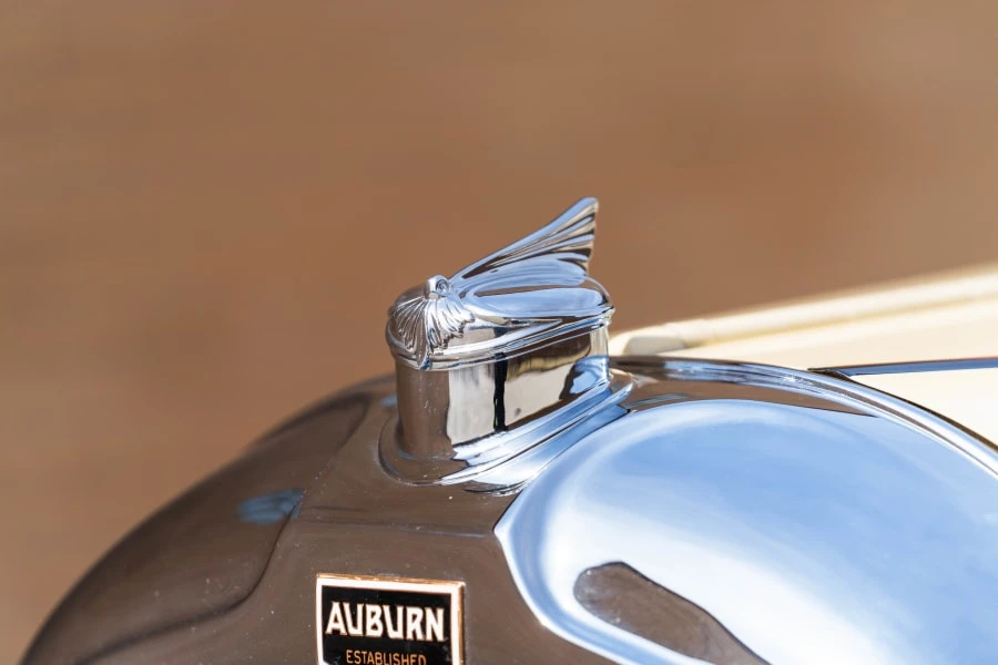 1930 Auburn Eight - Image 16 of 31