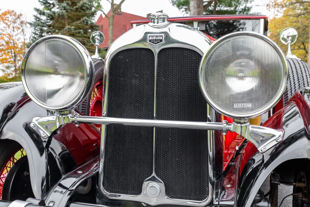 1930 Auburn Eight - Image 14 of 31