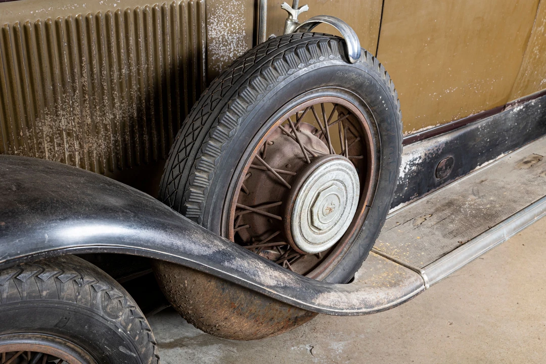 1930 Buick Super - Image 10 of 11
