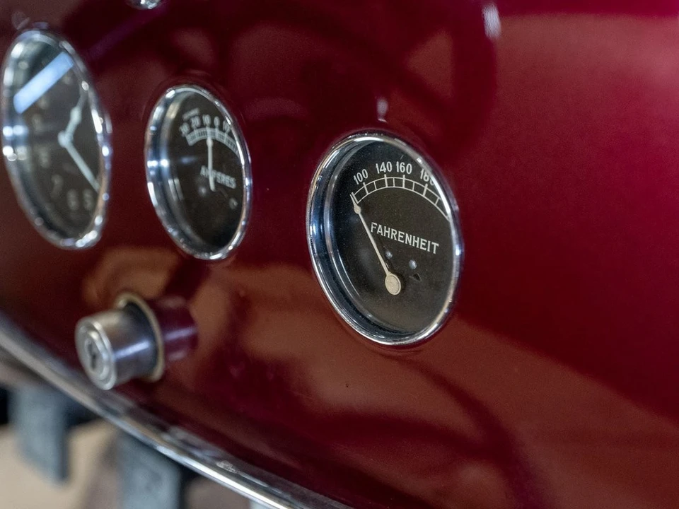1930 Cadillac V-12 - Image 26 of 31