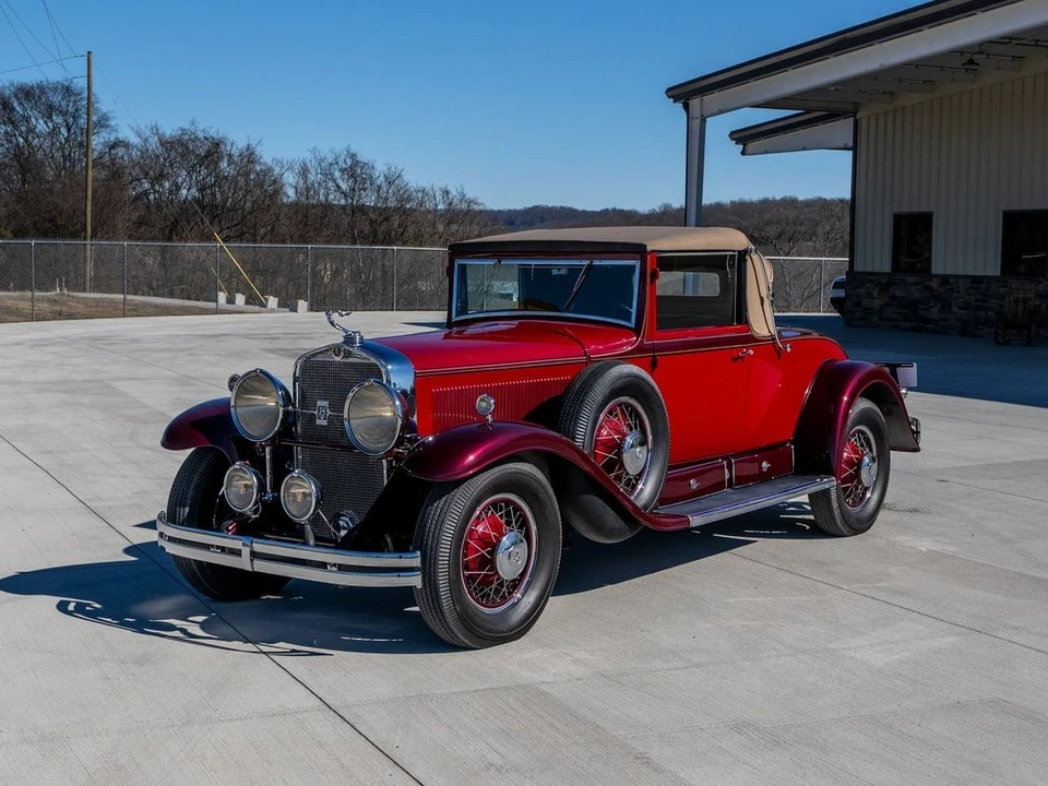 1930 Cadillac V-12 - Image 12 of 31