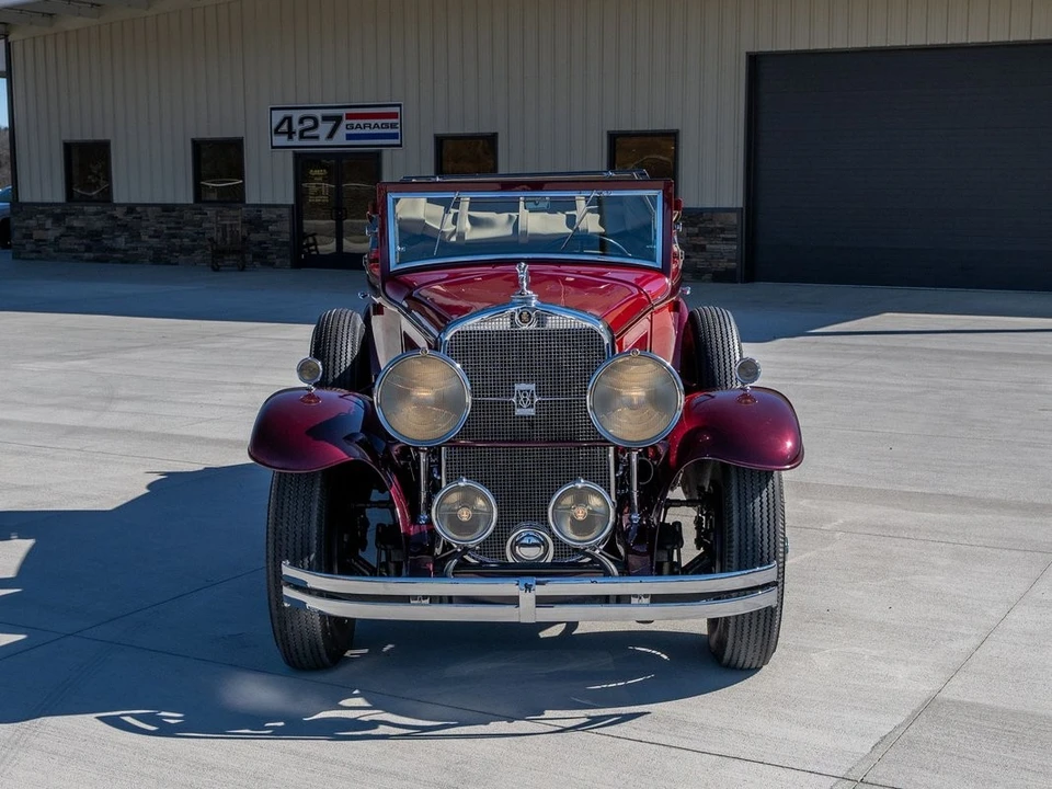 1930 Cadillac V-12 - Image 9 of 31