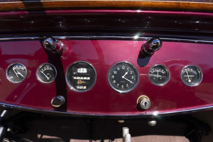 1930 Cadillac V-12 - Image 12 of 21