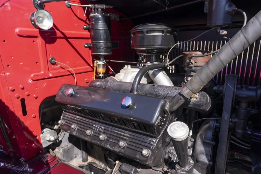 1930 Cadillac V-12 - Image 18 of 21