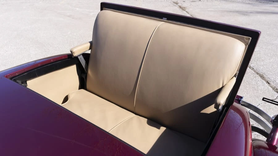 1930 Cadillac V-12 - Image 13 of 21