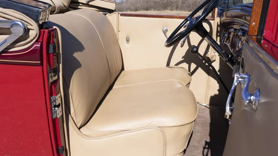 1930 Cadillac V-12 - Image 16 of 21