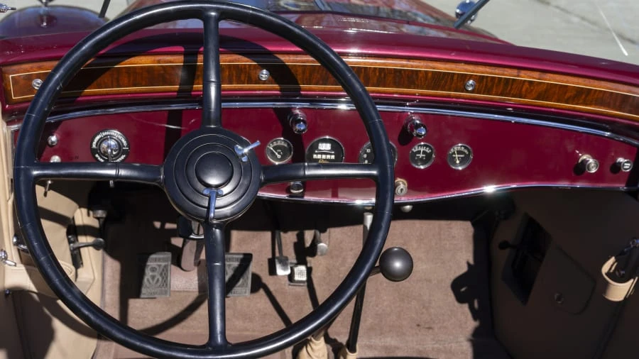 1930 Cadillac V-12 - Image 14 of 21