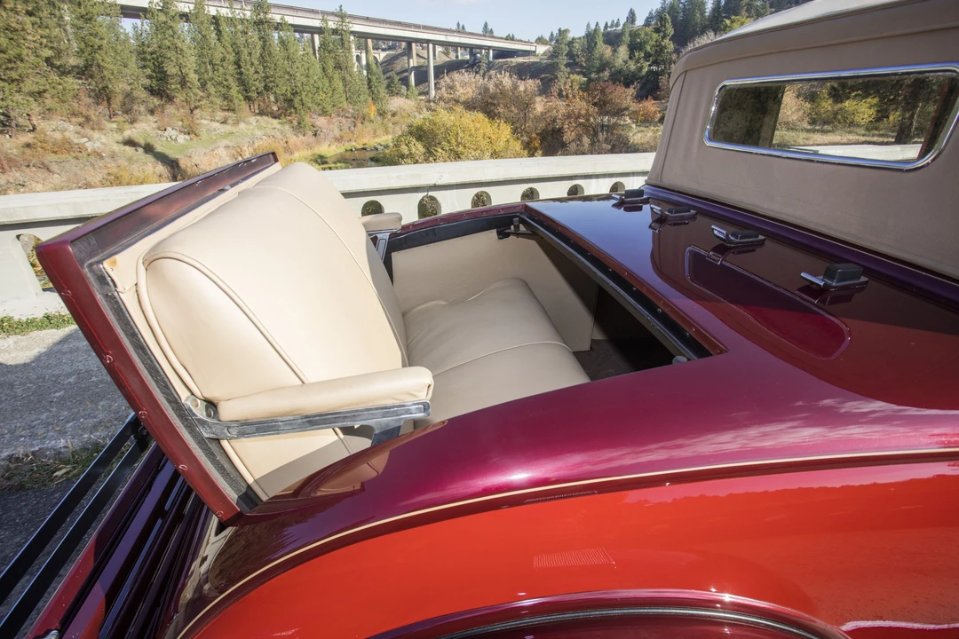 1930 Cadillac V-12 - Image 14 of 31