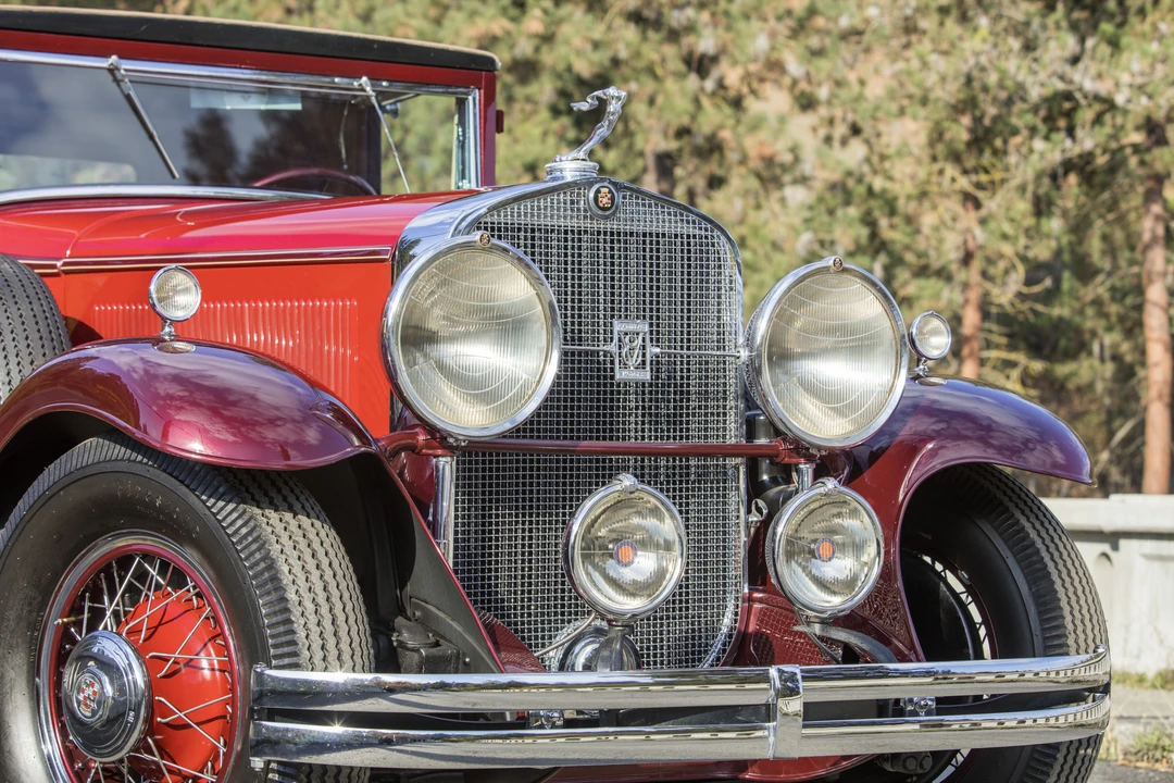 1930 Cadillac V-12 - Image 30 of 31