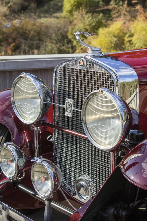 1930 Cadillac V-12 - Image 28 of 31
