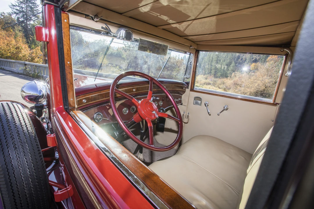 1930 Cadillac V-12 - Image 20 of 31