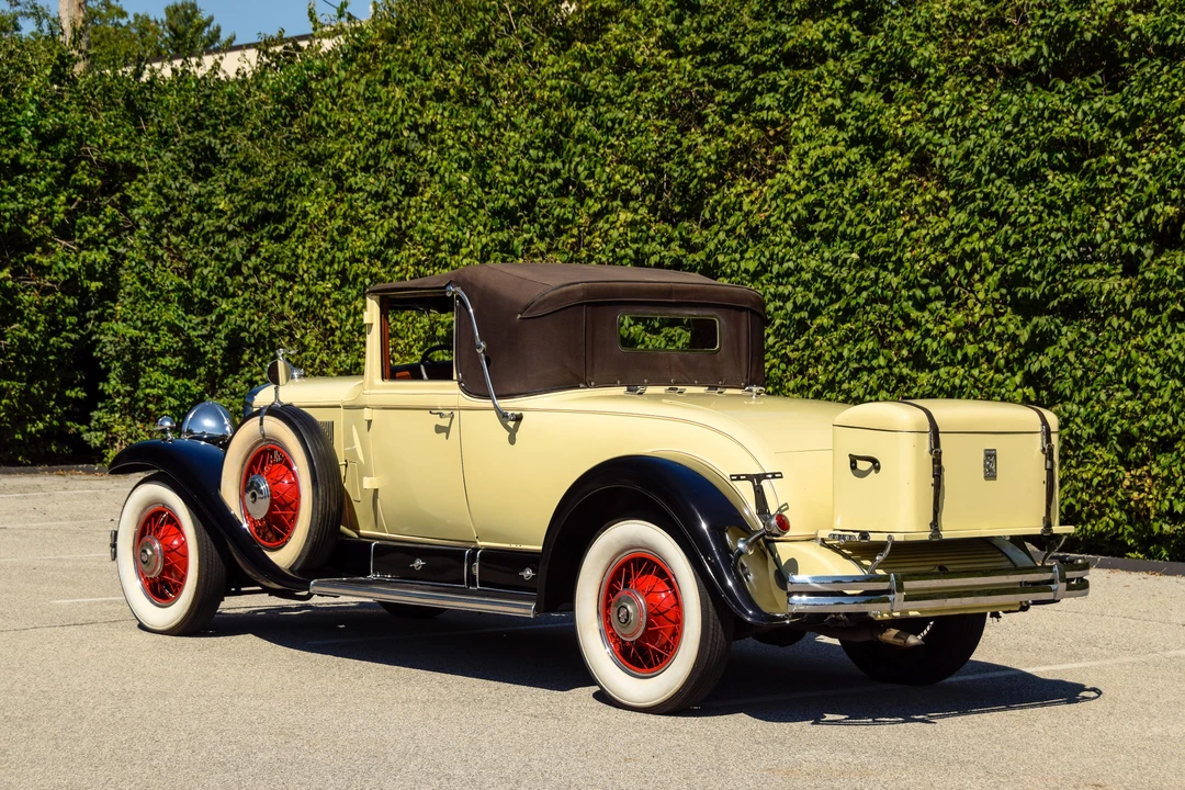 1930 Cadillac V-12 - Image 8 of 14