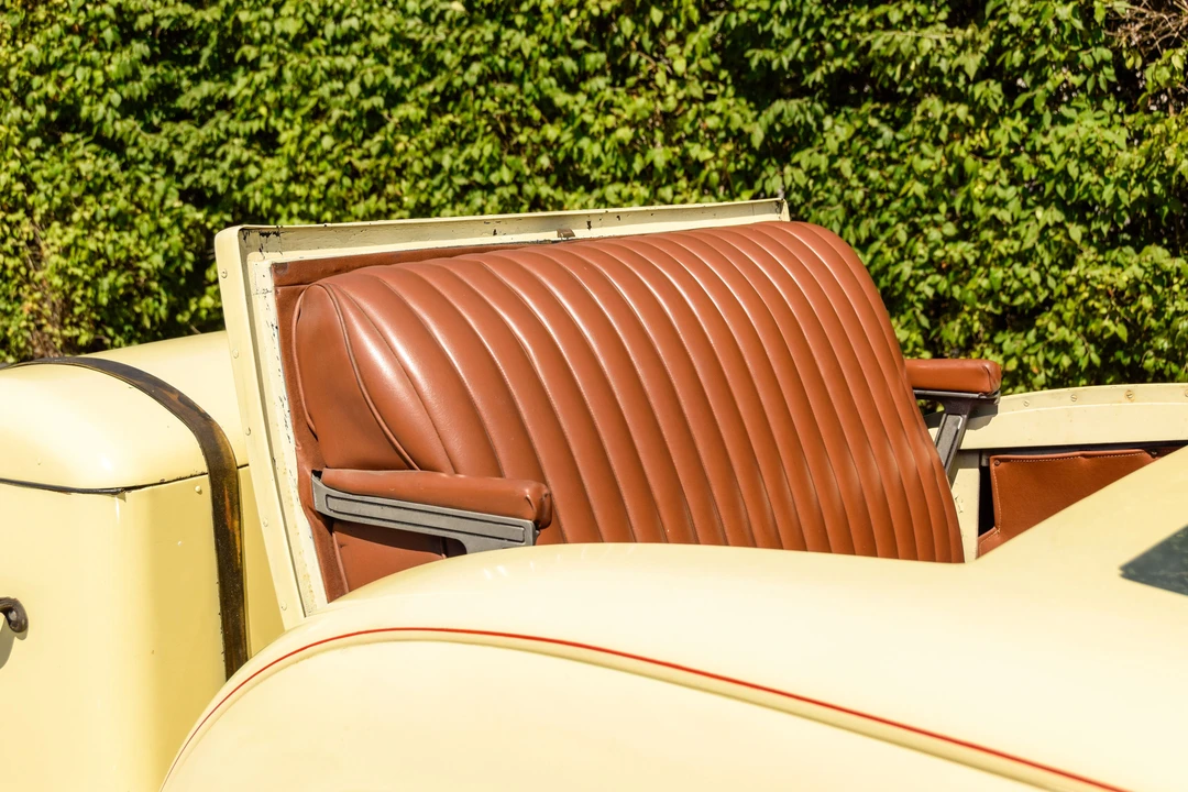 1930 Cadillac V-12 - Image 4 of 14