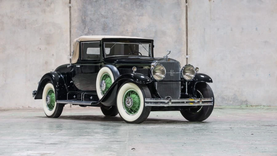 1930 Cadillac V-12 - Image 12 of 12