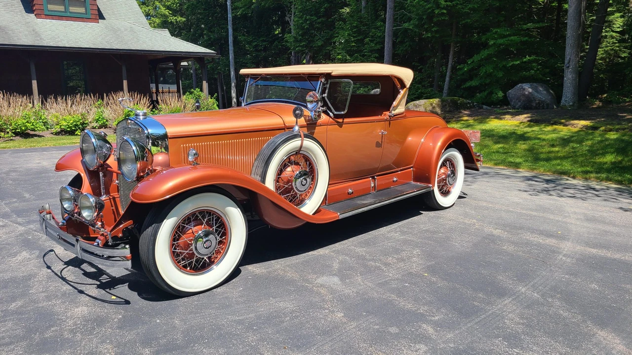 1930 Cadillac - Image 2 of 31