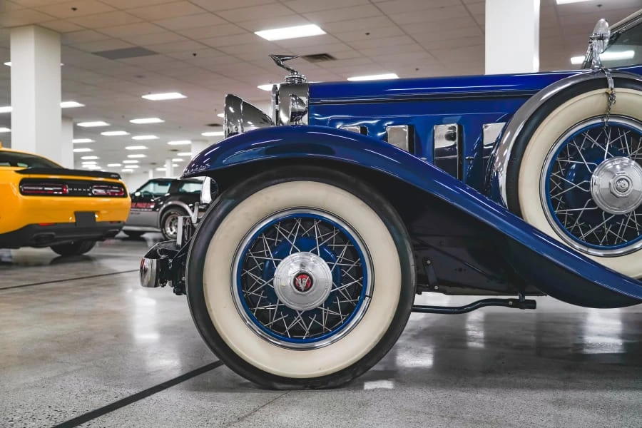 1930 Cadillac - Image 22 of 31