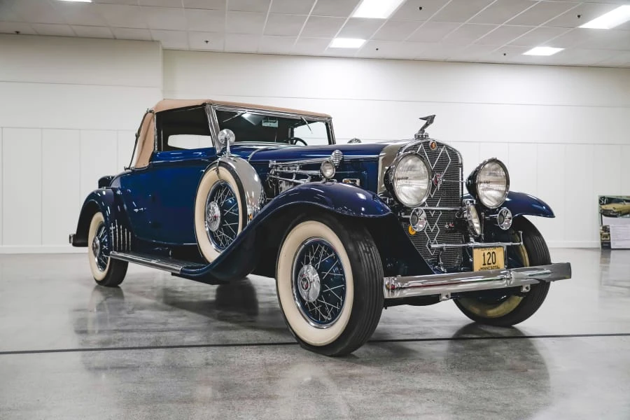1930 Cadillac - Image 6 of 31