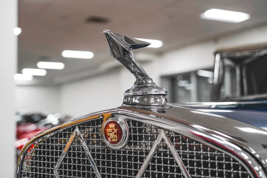 1930 Cadillac - Image 8 of 31