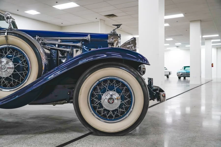 1930 Cadillac - Image 10 of 31