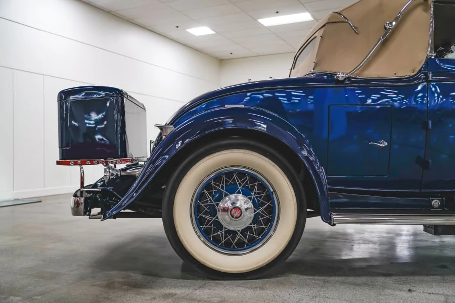 1930 Cadillac - Image 15 of 31