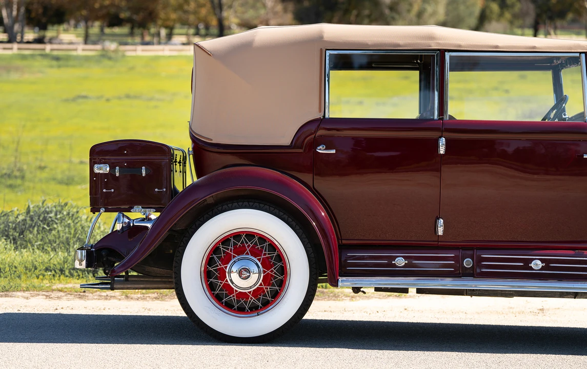 1930 Cadillac V-12 - Image 13 of 18