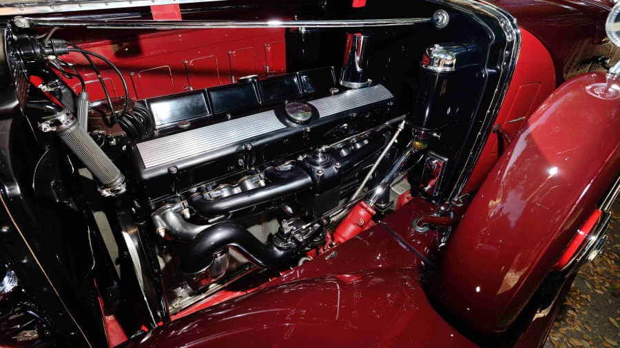 1930 Cadillac V-12 - Image 6 of 12