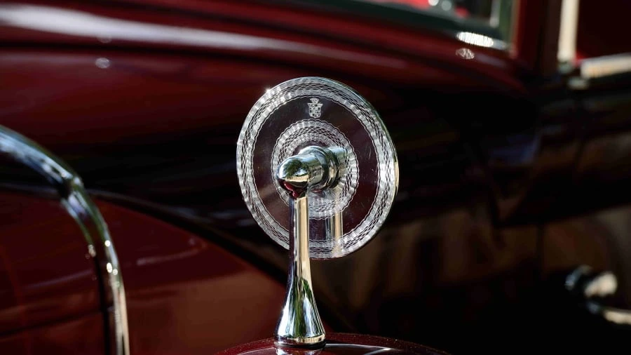 1930 Cadillac V-12 - Image 10 of 12