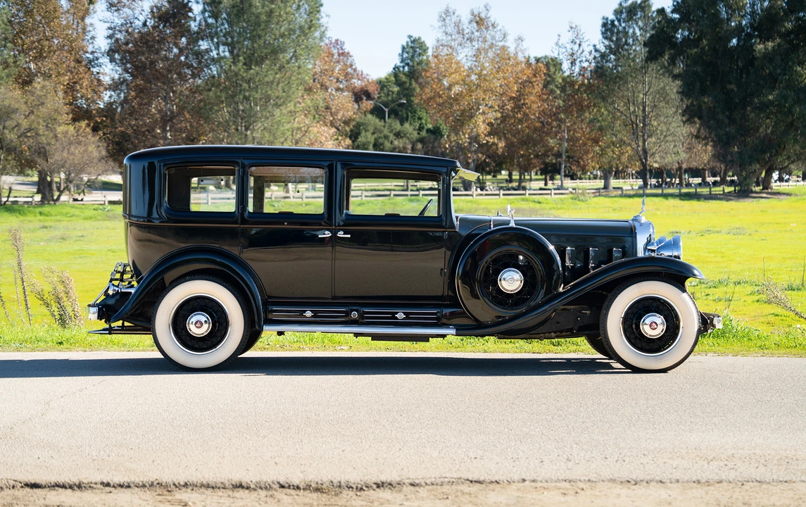 1930 Cadillac - Image 2 of 12