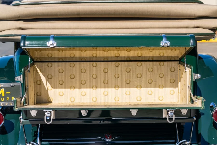 1930 Cadillac - Image 30 of 31