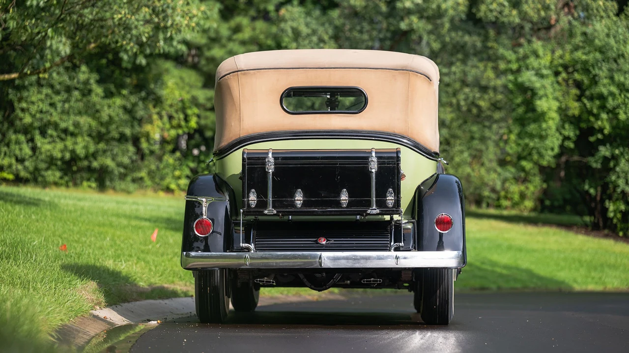 1930 Cadillac V-12 - Image 31 of 31