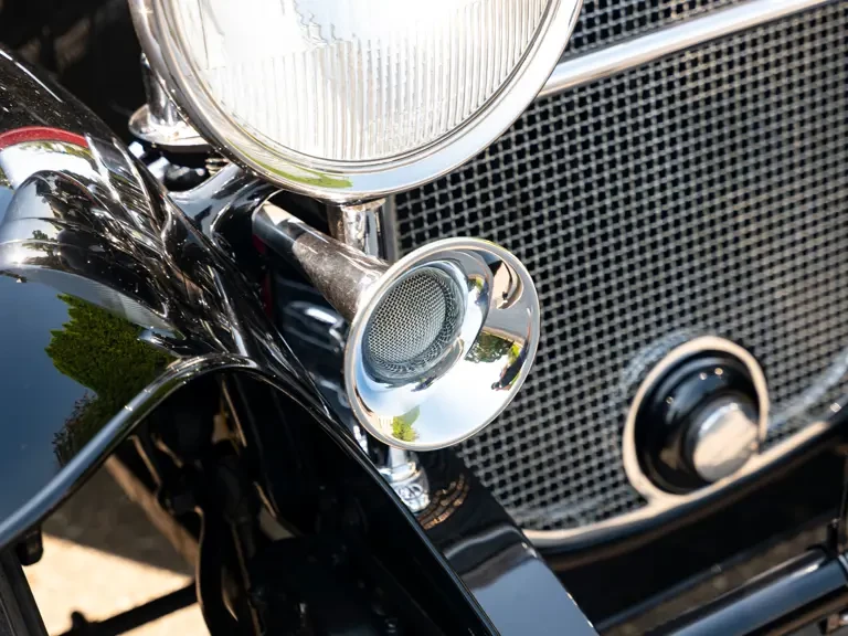 1930 Cadillac V-12 - Image 17 of 31