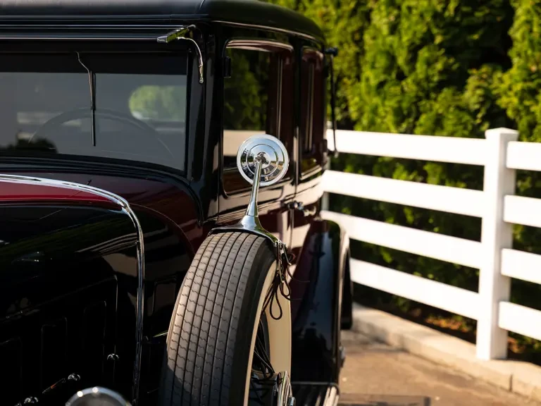 1930 Cadillac V-12 - Image 12 of 31