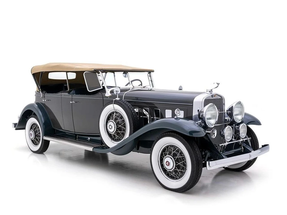 1930 Cadillac V-12 - Image 2 of 31