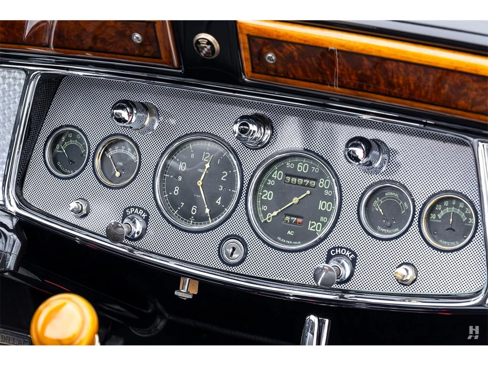 1930 Cadillac - Image 10 of 31