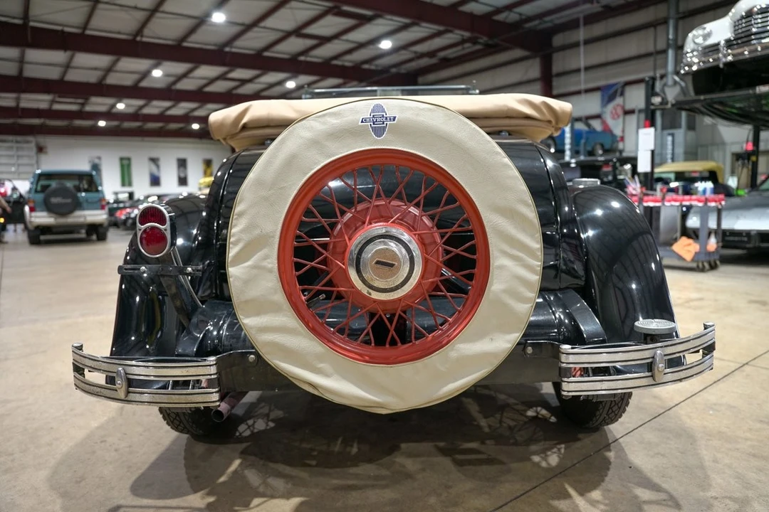 1930 Chevrolet - Image 7 of 31