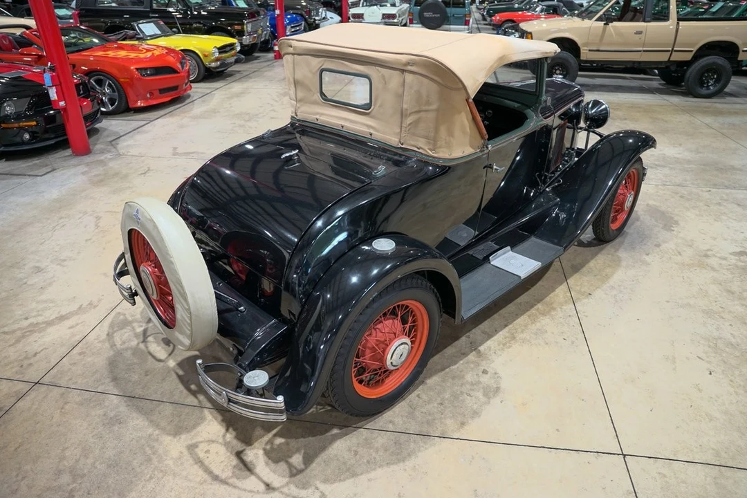 1930 Chevrolet - Image 28 of 31