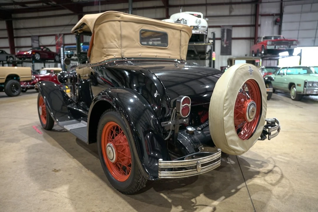 1930 Chevrolet - Image 20 of 31