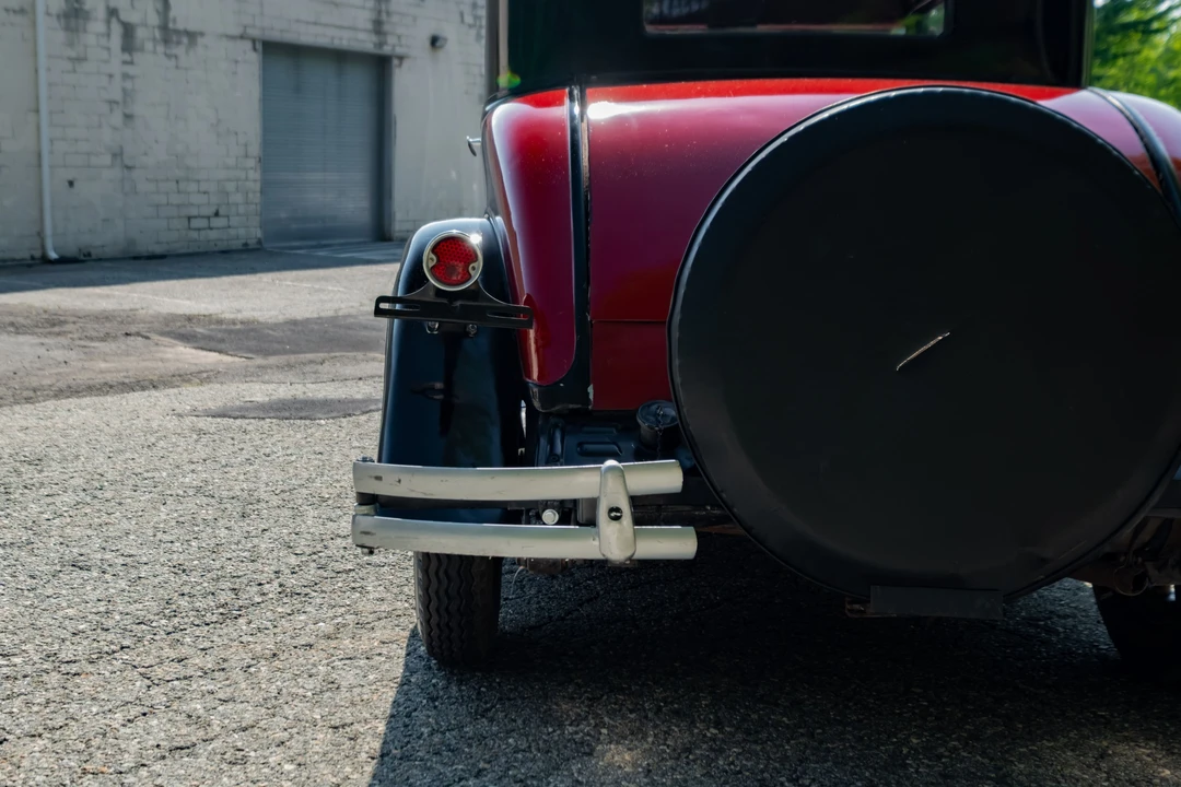 1930 Chrysler - Image 30 of 31