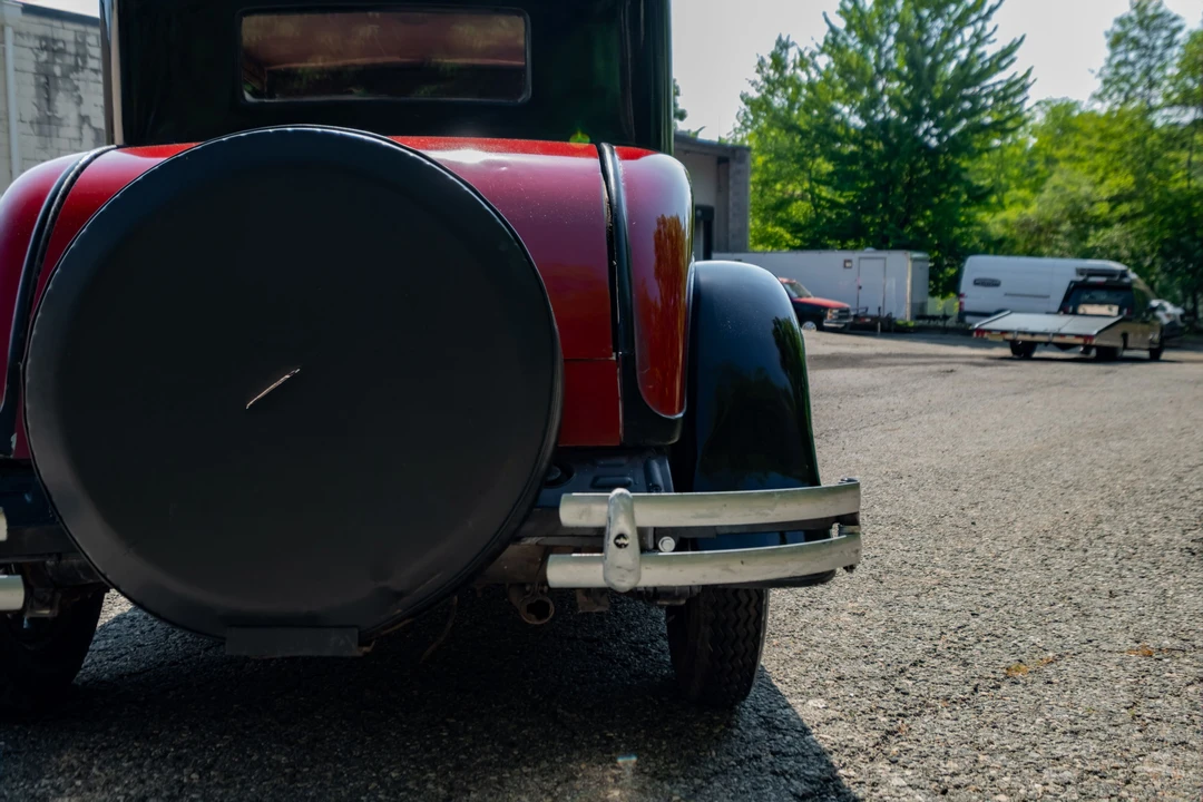 1930 Chrysler - Image 29 of 31