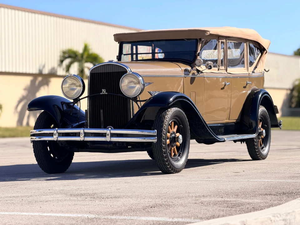 1930 Chrysler - Image 5 of 31
