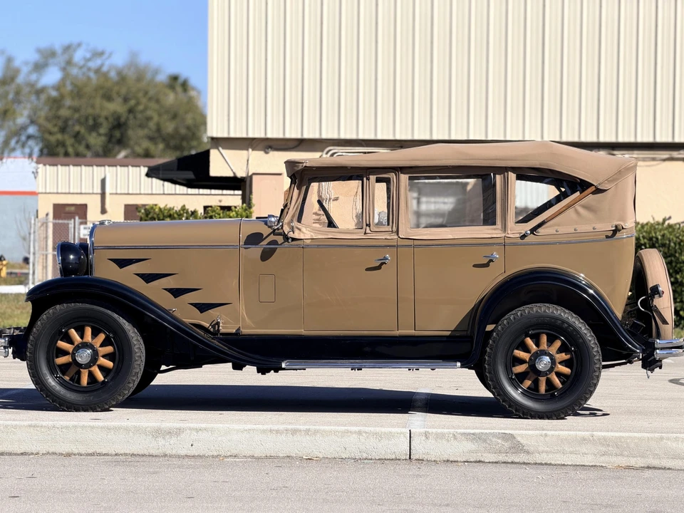 1930 Chrysler - Image 13 of 31
