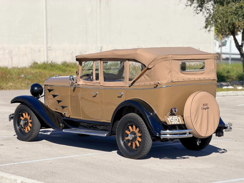 1930 Chrysler - Image 16 of 31